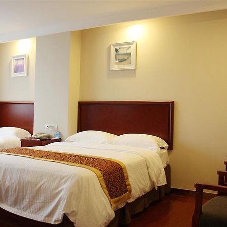 Greentree Inn Shandong Qingdao Jiaozhou Datong Mansion Express Hotel Экстерьер фото